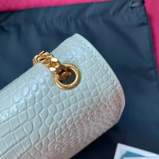 YSL KATE 0723